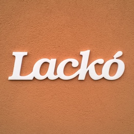 Lackó név felirat ajtóra vagy a gyermekszoba falára!