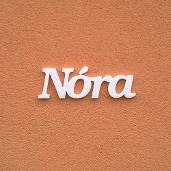 Nóra