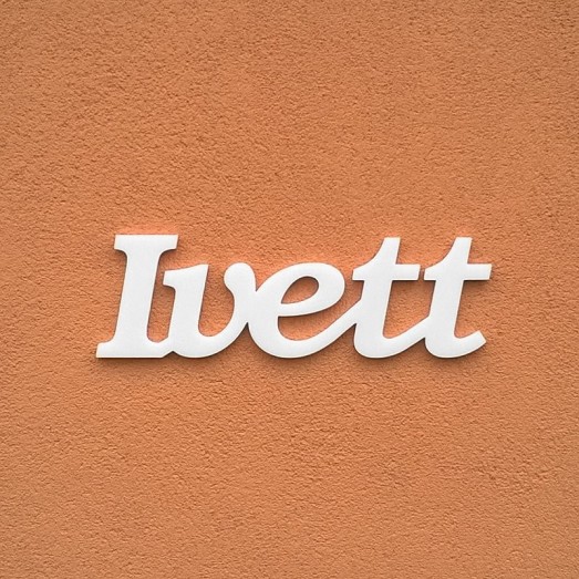 Ivett név felirat ajtóra vagy a gyermekszoba falára!