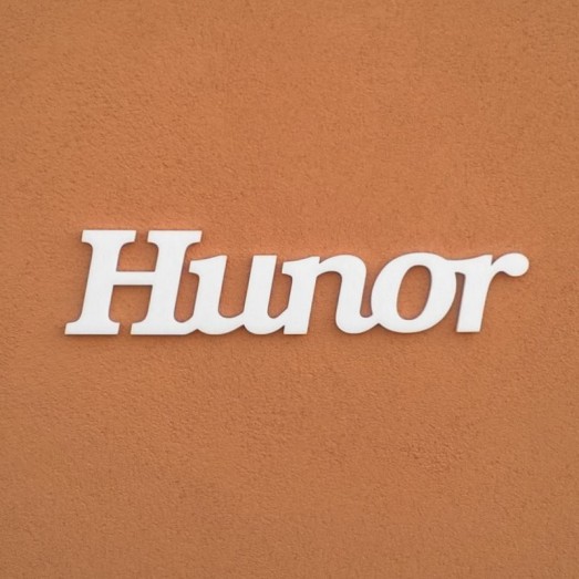 Hunor név felirat ajtóra vagy a gyermekszoba falára!