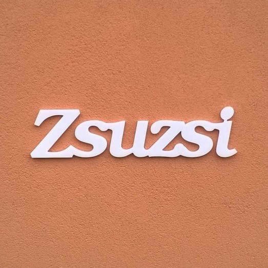 Zsuzsi név felirat ajtóra vagy a gyermekszoba falára!