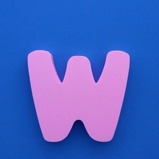 "W" dekorációs betű a SUZY termékcsaládból. (termék) "W" dekorációs betű a SUZY termékcsaládból.
