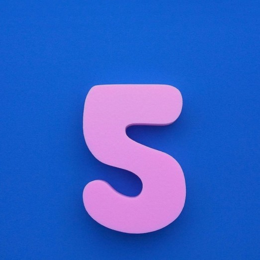 "5" dekorációs számjegy a SUZY termékcsaládból. (termék) "5" dekorációs számjegy a SUZY termékcsaládból.