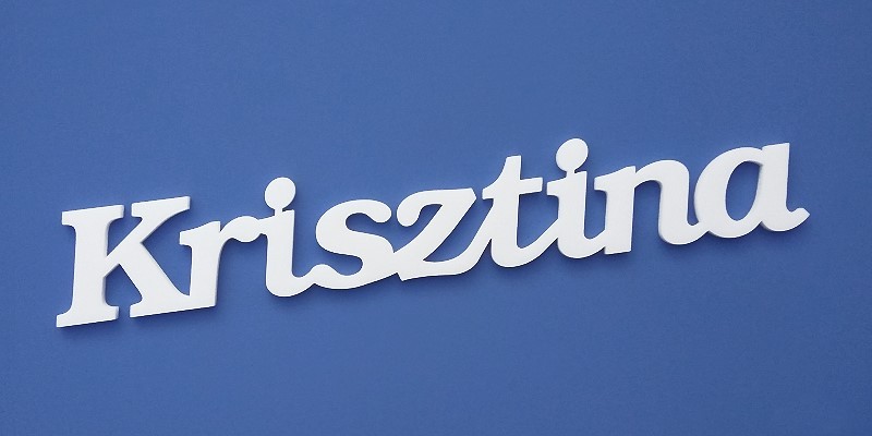 Ajtóra vagy gyerekszoba falára felragasztható Krisztina név felirat.