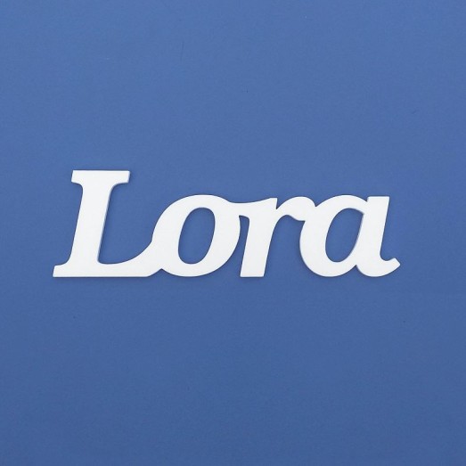 Lora név felirat ajtóra vagy a gyermekszoba falára!