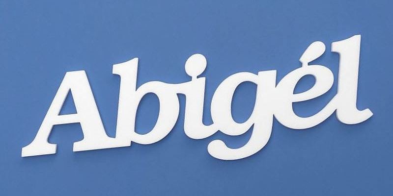 Ajtóra vagy gyerekszoba falára felragasztható Abigél név felirat.
