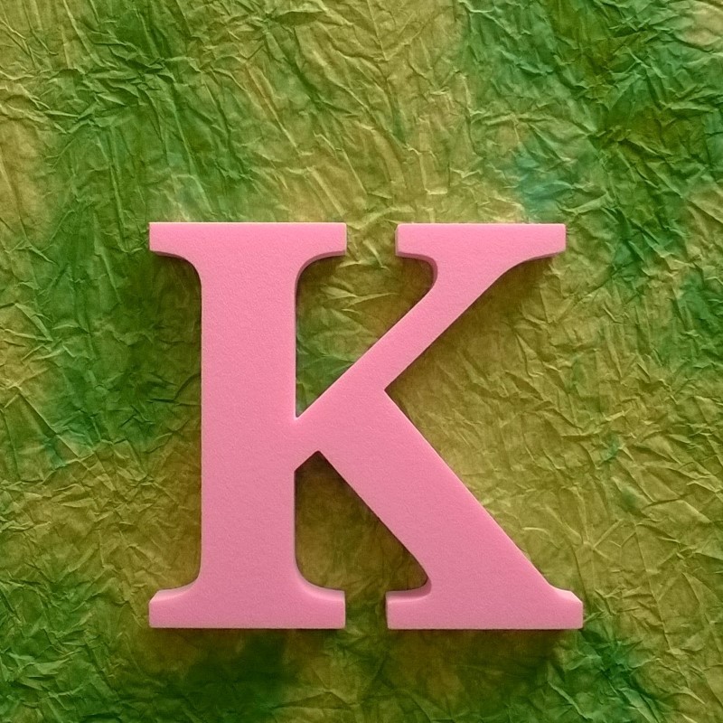 Nagy K habbetű a Love termékcsaládból.