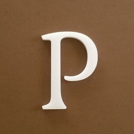 Dekorációs "P" betű a GABI termékcsaládból Depron keményhab anyagból. (termék) Dekorációs "P" betű a GABI termékcsaládból Depron keményhab anyagból.