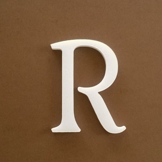 Dekorációs "R" betű a GABI termékcsaládból Depron keményhab anyagból. (termék) Dekorációs "R" betű a GABI termékcsaládból Depron keményhab anyagból.
