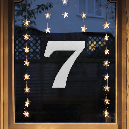 Adventi ablakdekoráció készítéséhez használható hetes számjegy polisztirolból!