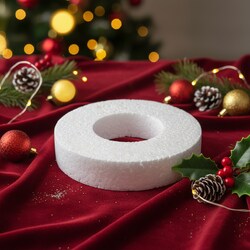 Gyűrű alakú hungarocell dekoráció