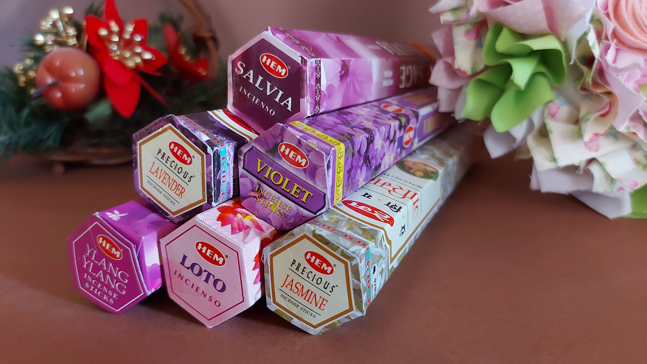 Flowers füstölő illatcsomag, hat virág illattal. Flowers Insence Pack.