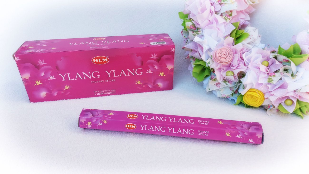Ylang Ylang illatú füstölő. HEM Insence sticks - Ylang Ylang.